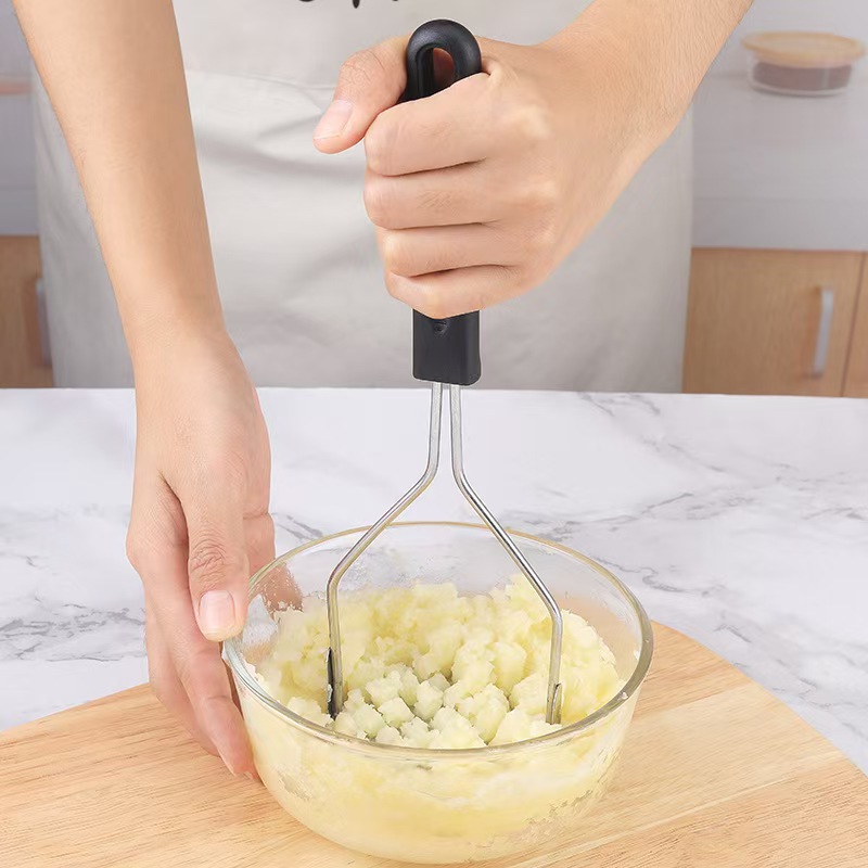 Poussoir de pommes de terre en - Baby Food Egg avis et prix